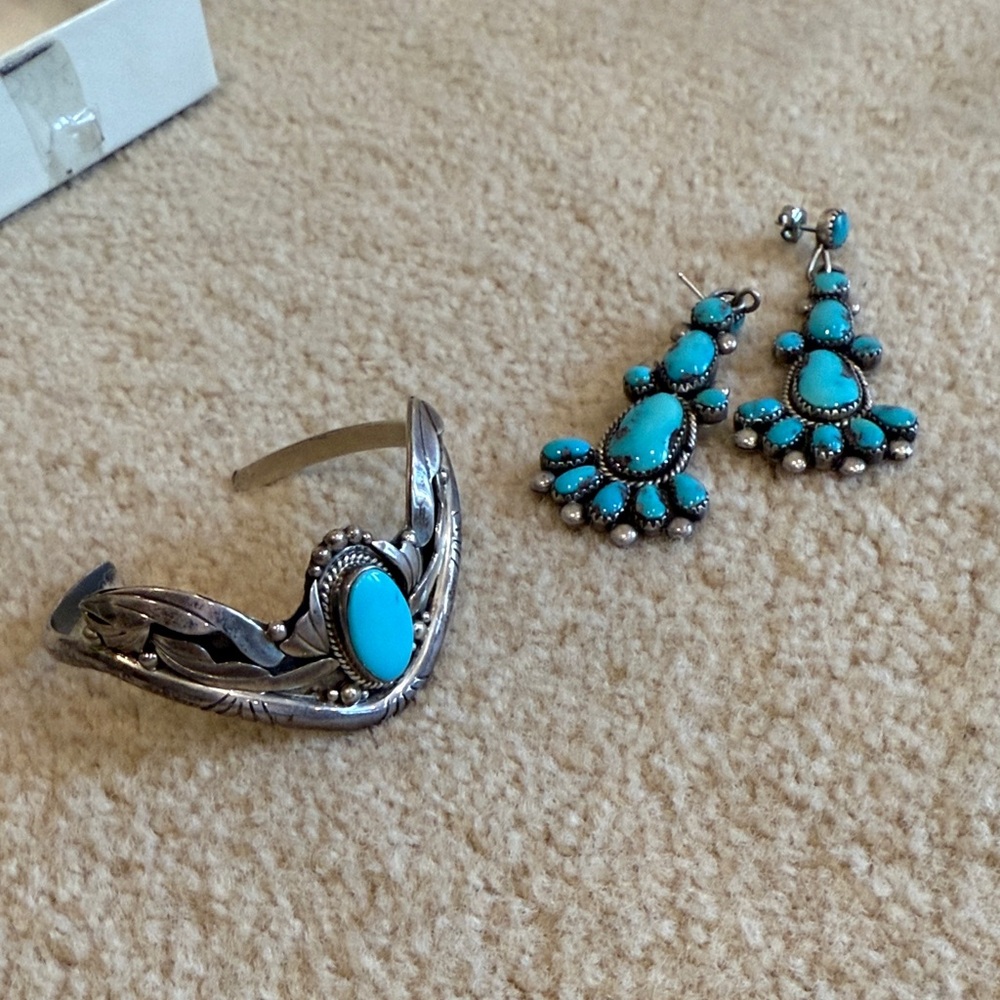 Vintage Turquoise and Silver Jewelry Set